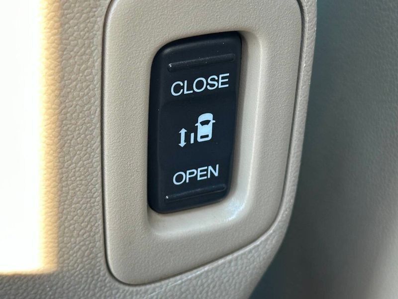 2013 Honda Odyssey 5dr EX-L - 22918915 - 23