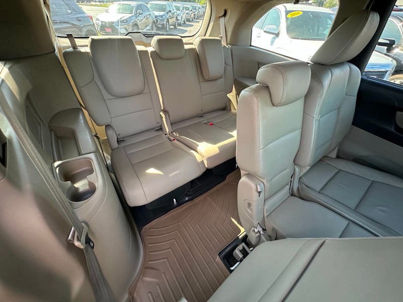 2013 Honda Odyssey 5dr EX-L - 22918915 - 27