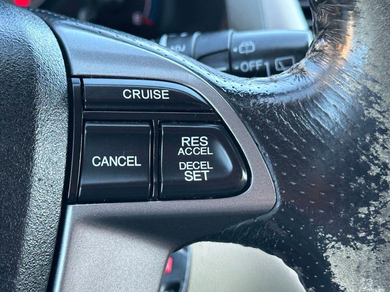 2013 Honda Odyssey 5dr EX-L - 22918915 - 35