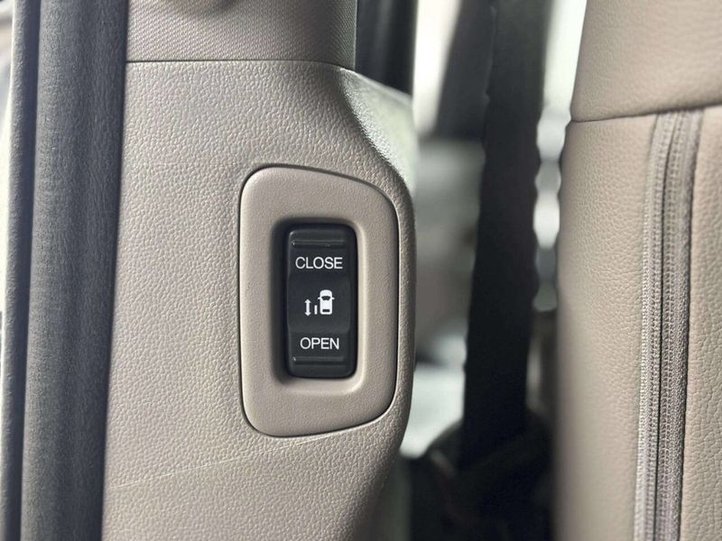 2013 Honda Odyssey 5dr EX-L - 22970214 - 15