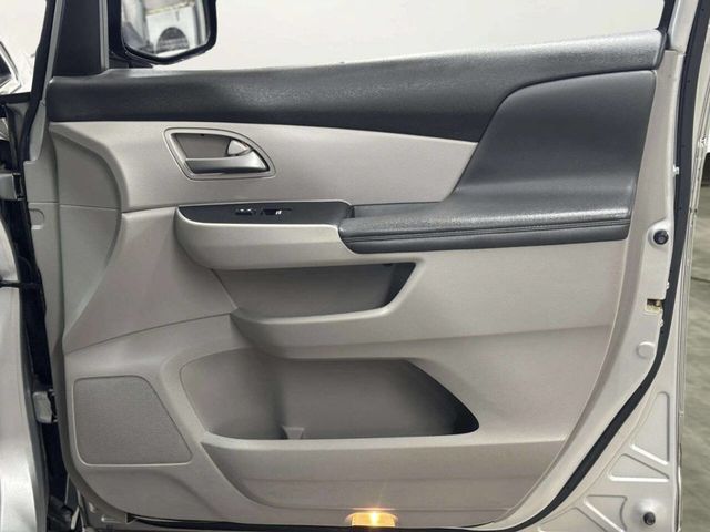 2013 Honda Odyssey 5dr EX-L - 22970214 - 24