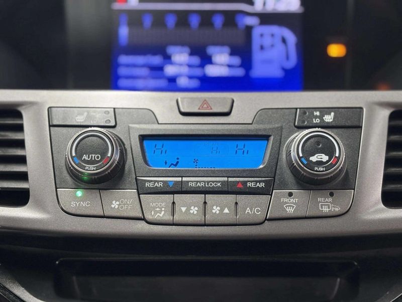 2013 Honda Odyssey 5dr EX-L - 22970214 - 31