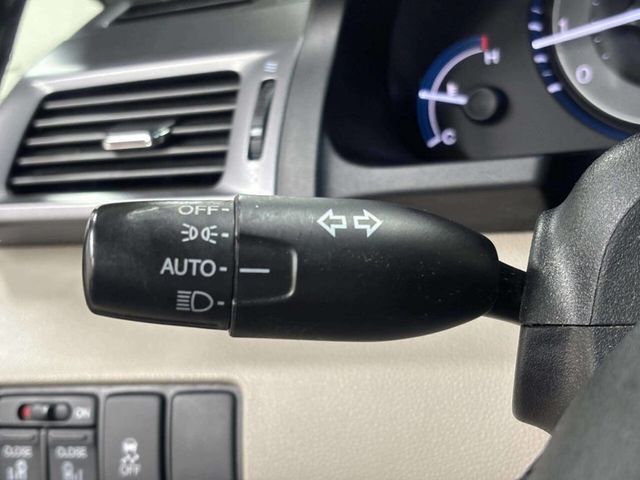 2013 Honda Odyssey 5dr EX-L w/Navi - 23024661 - 29