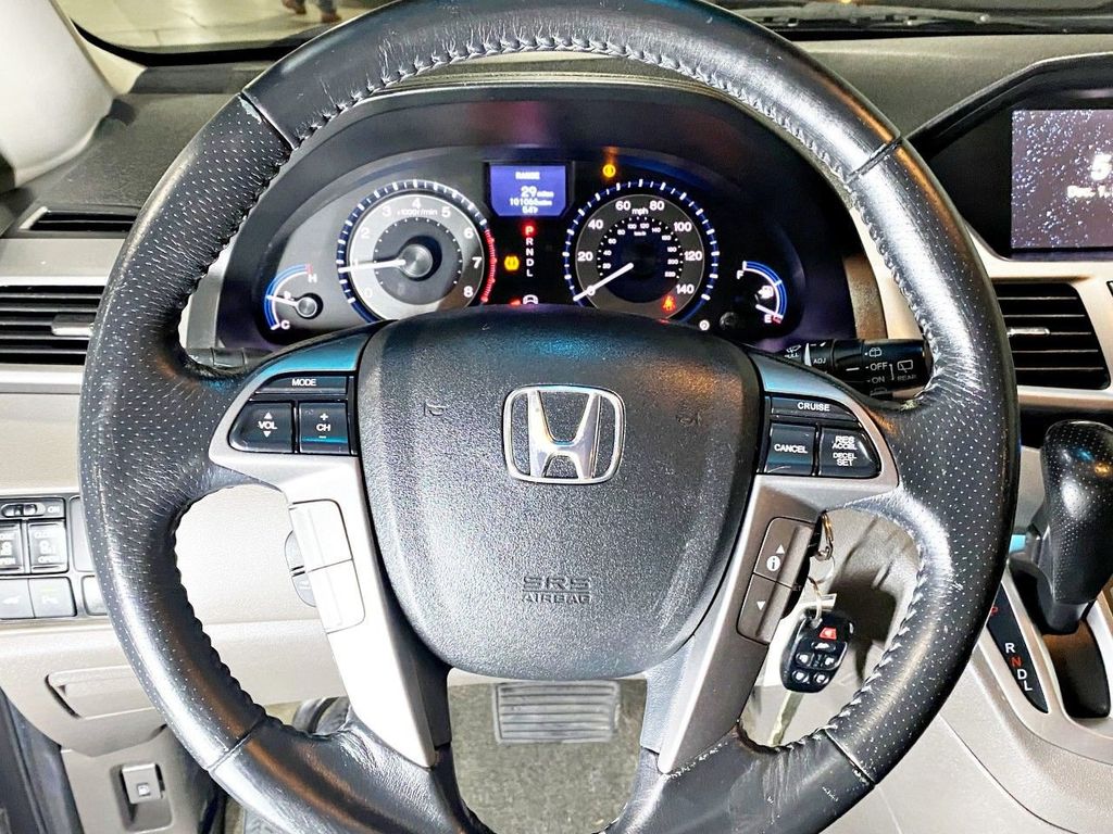 2013 Honda Odyssey 5dr Touring - 22222887 - 31