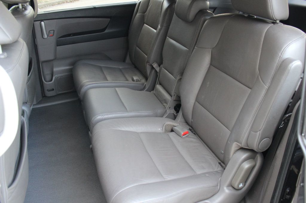2013 Honda Odyssey 5dr Touring Elite - 22989253 - 32