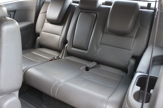 2013 Honda Odyssey 5dr Touring Elite - 22989253 - 34