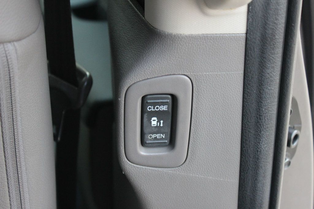 2013 Honda Odyssey 5dr Touring Elite - 22989253 - 37