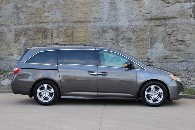 2013 Honda Odyssey 5dr Touring Elite - 22989253 - 3