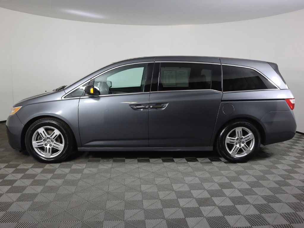 2013 Honda Odyssey Touring - 22760333 - 13