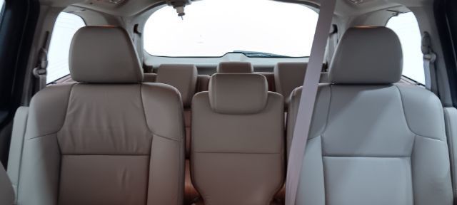 2013 Honda Odyssey Touring - 22416935 - 3