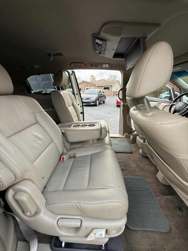 2013 Honda Odyssey Touring 4dr Mini Van - 22944020 - 14