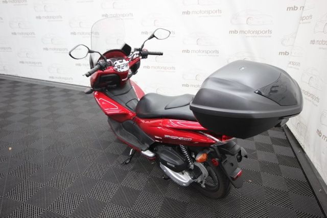 2013 Honda PCX150 Scooter - 22070280 - 2