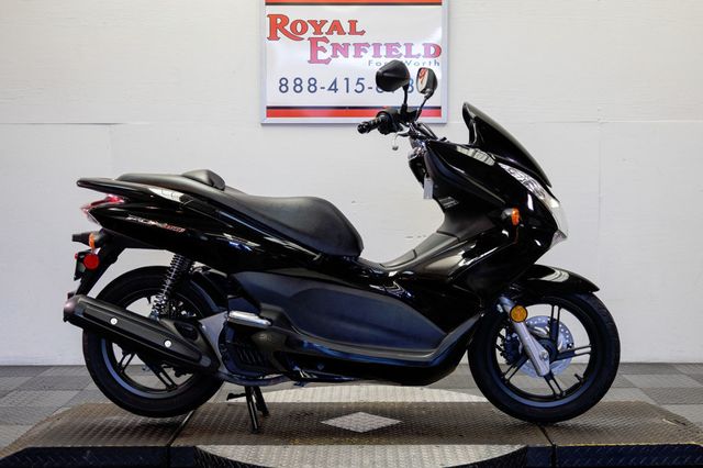 2013 Honda PCX 150 SCOOTER 1-OWNER LOW MILES!!! - 22943394 - 0