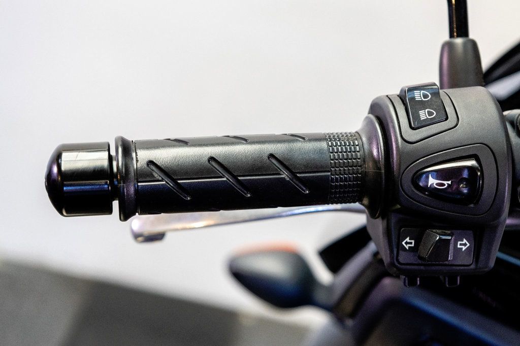 2013 Honda PCX 150 SCOOTER 1-OWNER LOW MILES!!! - 22943394 - 12