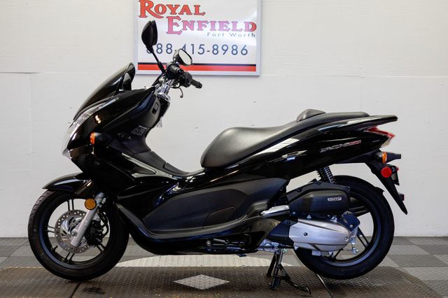 2013 Honda PCX 150 SCOOTER 1-OWNER LOW MILES!!! - 22943394 - 1