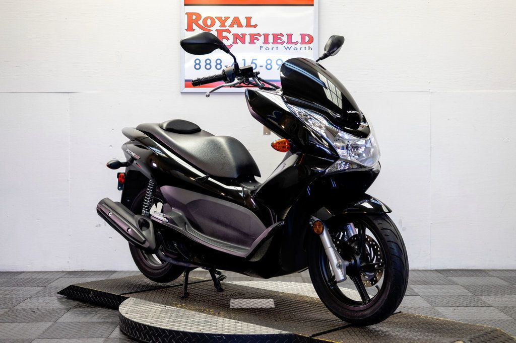 2013 Honda PCX 150 SCOOTER 1-OWNER LOW MILES!!! - 22943394 - 4