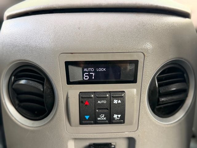 2013 Honda Pilot 2WD 4dr LX - 23024261 - 21