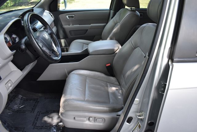 2013 Honda Pilot 2WD 4dr Touring w/RES & Navi - 22906215 - 19