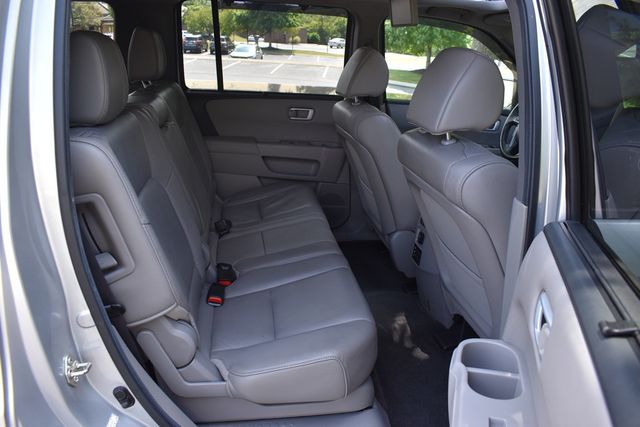 2013 Honda Pilot 2WD 4dr Touring w/RES & Navi - 22906215 - 20