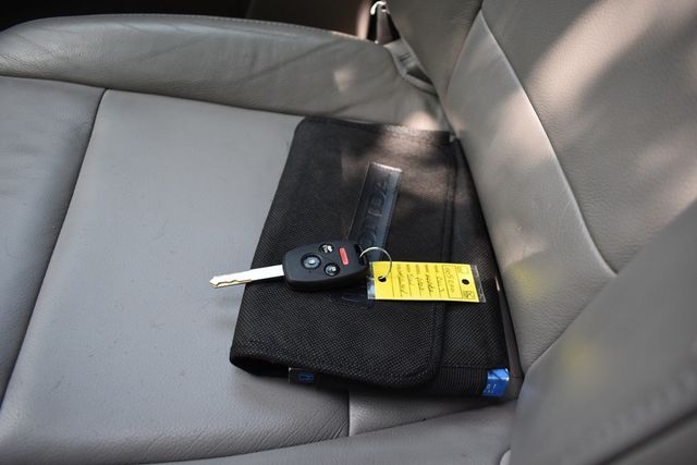 2013 Honda Pilot 2WD 4dr Touring w/RES & Navi - 22906215 - 24