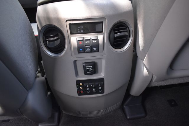 2013 Honda Pilot 2WD 4dr Touring w/RES & Navi - 22906215 - 27