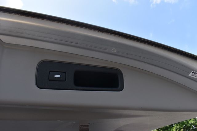 2013 Honda Pilot 2WD 4dr Touring w/RES & Navi - 22906215 - 29