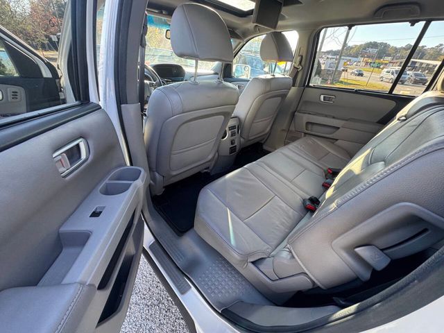 2013 Honda Pilot 2WD 4dr Touring w/RES & Navi - 22945889 - 15