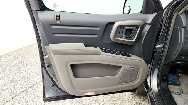 2013 Honda Ridgeline 4WD Crew Cab RTS - 23072876 - 9