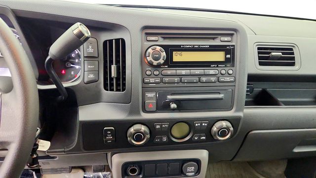 2013 Honda Ridgeline 4WD Crew Cab RTS - 23072876 - 16