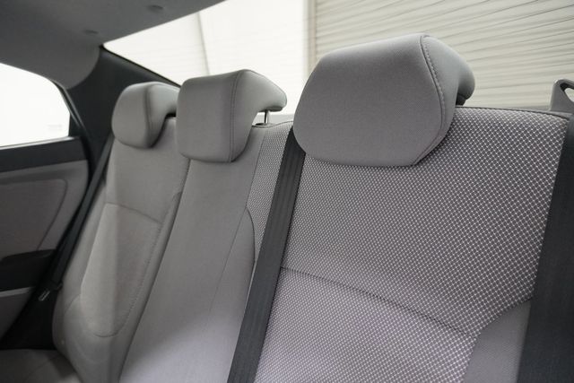 2013 Hyundai Accent 4dr Sedan Automatic GLS - 22935421 - 11