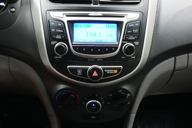 2013 Hyundai Accent 4dr Sedan Automatic GLS - 22935421 - 14