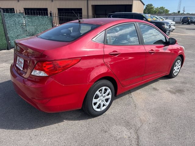 2013 Hyundai Accent 4dr Sedan Automatic GLS - 23029089 - 3
