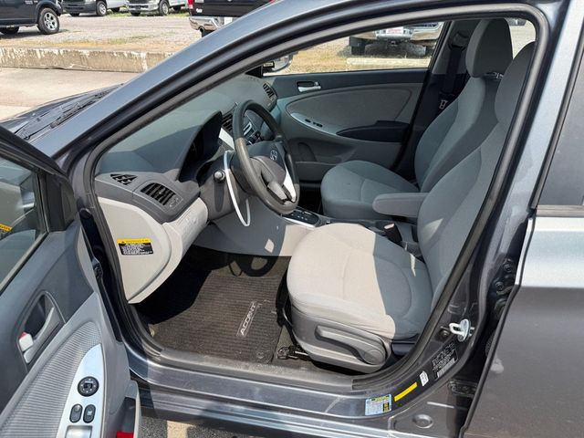 2013 Hyundai Accent 4dr Sedan Automatic GLS - 23061254 - 6