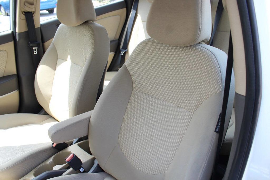 2013 Hyundai Accent 4dr Sedan Automatic GLS - 22901698 - 11