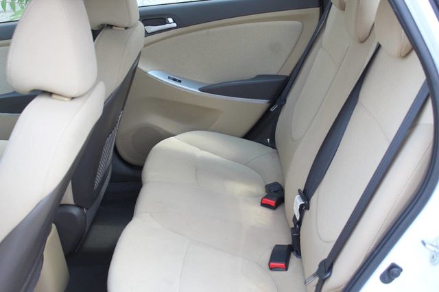 2013 Hyundai Accent 4dr Sedan Automatic GLS - 22901698 - 14