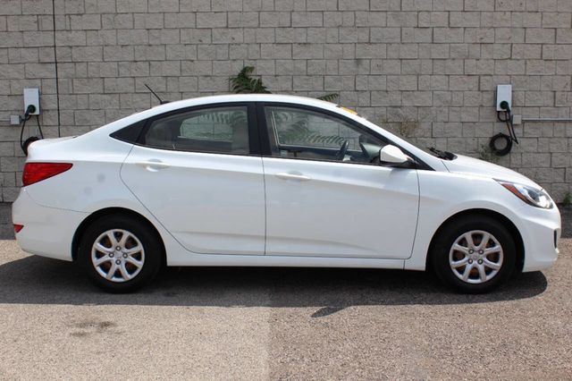 2013 Hyundai Accent 4dr Sedan Automatic GLS - 22901698 - 5