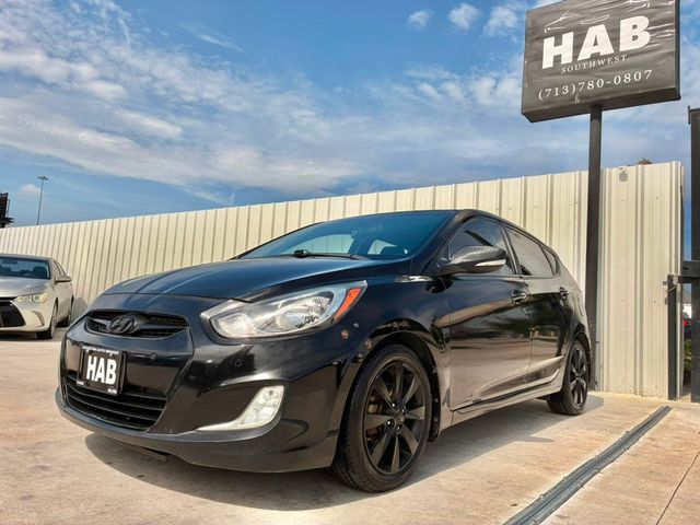 2013 Hyundai Accent 5dr Hatchback Automatic SE - 23035689 - 4