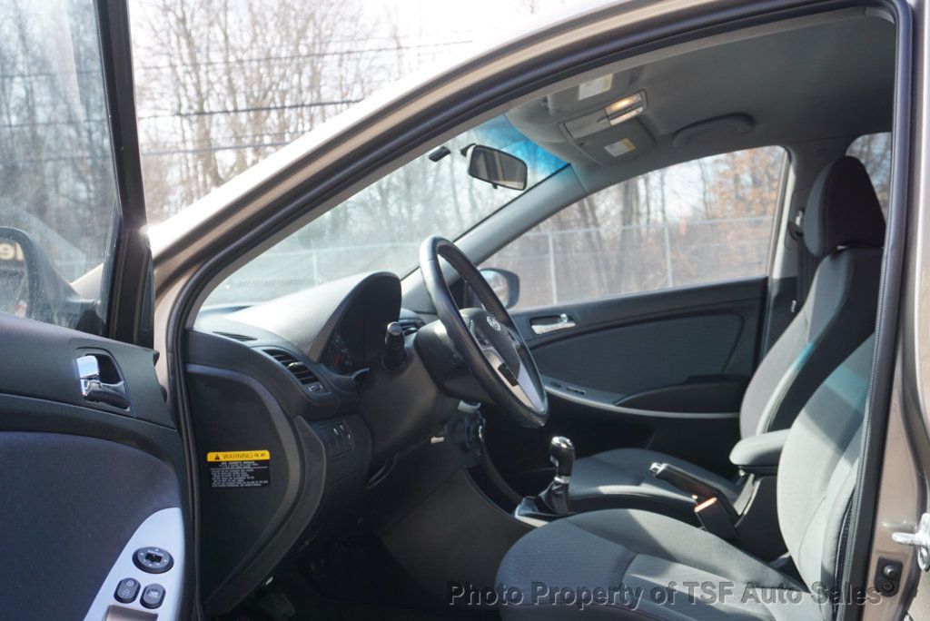 2013 Hyundai Accent 5dr Hatchback Manual SE - 22991509 - 9