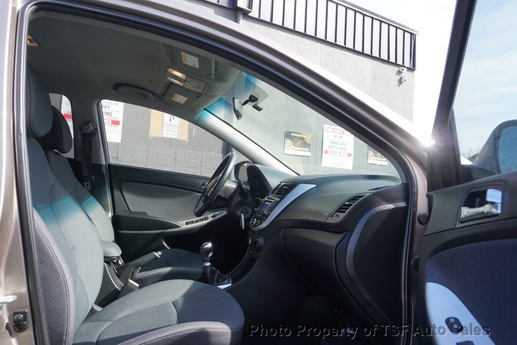 2013 Hyundai Accent 5dr Hatchback Manual SE - 22991509 - 10