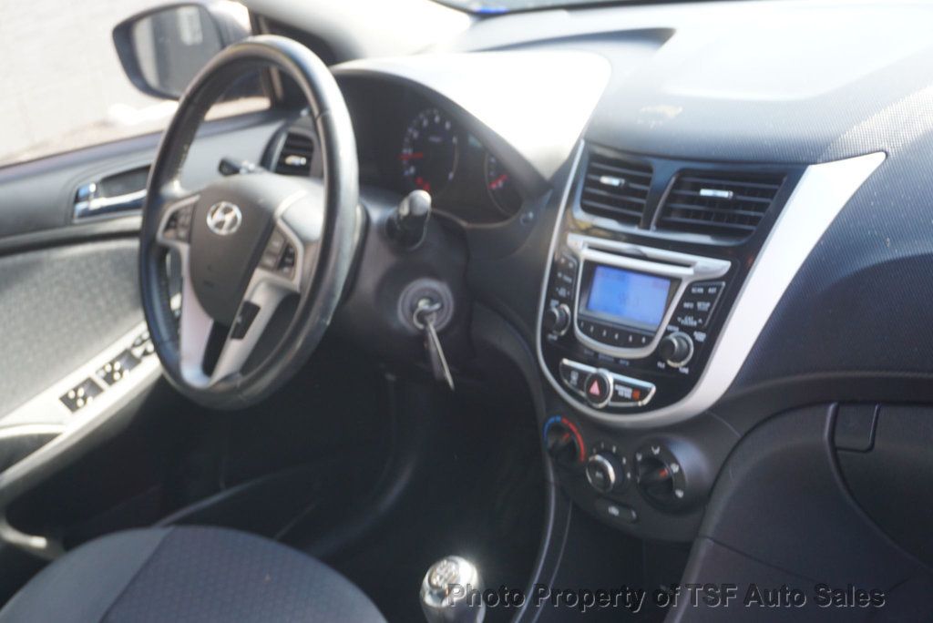 2013 Hyundai Accent 5dr Hatchback Manual SE - 22991509 - 15