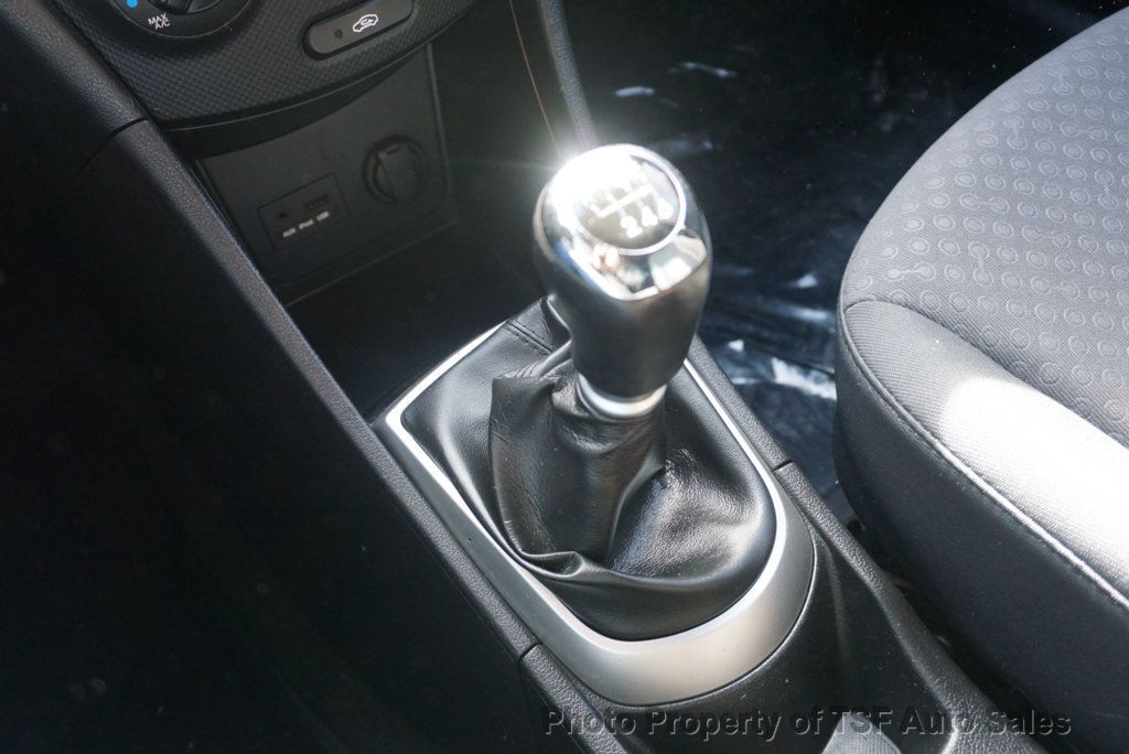 2013 Hyundai Accent 5dr Hatchback Manual SE - 22991509 - 23