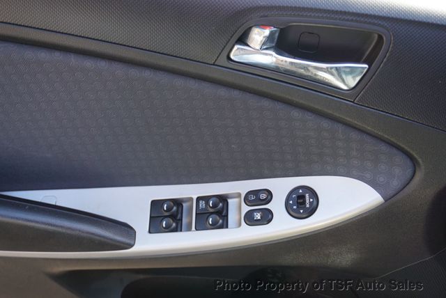 2013 Hyundai Accent 5dr Hatchback Manual SE - 22991509 - 24