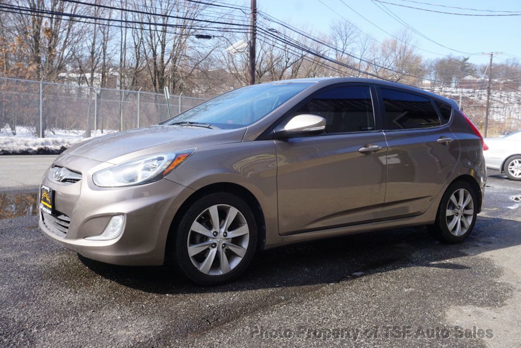 2013 Hyundai Accent 5dr Hatchback Manual SE - 22991509 - 2