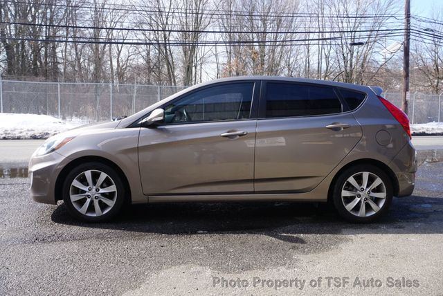 2013 Hyundai Accent 5dr Hatchback Manual SE - 22991509 - 3