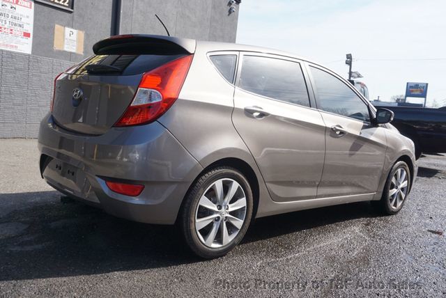 2013 Hyundai Accent 5dr Hatchback Manual SE - 22991509 - 6