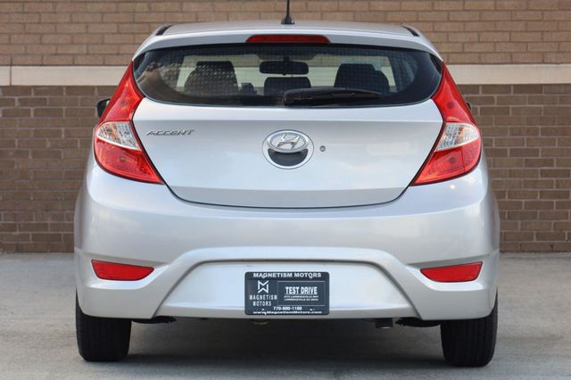 2013 Hyundai Accent GS - 23079127 - 9