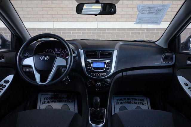 2013 Hyundai Accent GS - 23079127 - 28