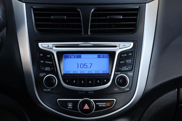 2013 Hyundai Accent GS - 23079127 - 35