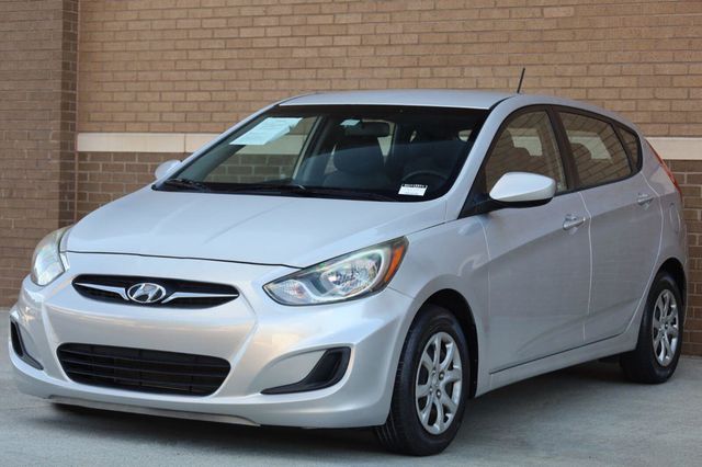 2013 Hyundai Accent GS - 23079127 - 4