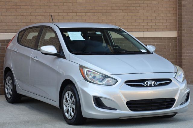 2013 Hyundai Accent GS - 23079127 - 6